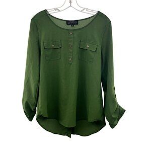 Sweet Wanderer Women's Lightweight Blouse Green Long Roll Tab Sleeve Medium